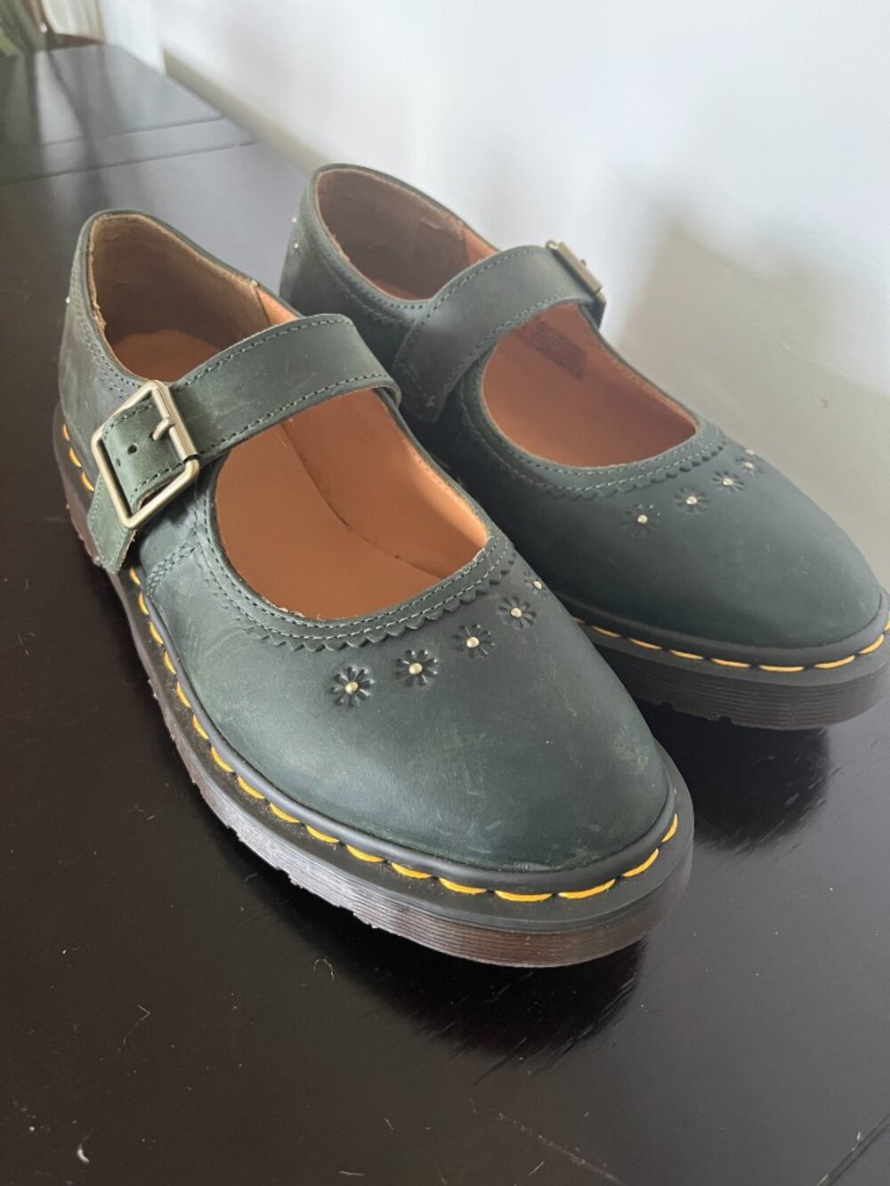Dr. Martens Flower Mary Jane DMS Green Crazy Horse Leather Size 8